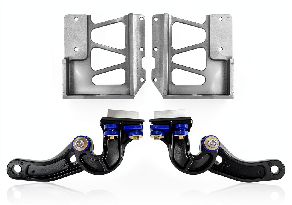 QuenPenge pivot hinge installed on an industrial control panel